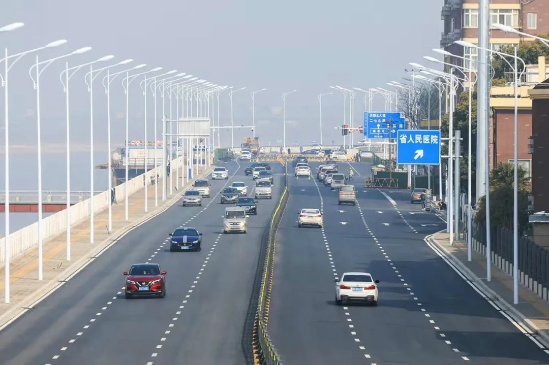 �ϲ���Ͷ���š�3ȫ�����鷨ȷ���ؽ��б�����������󡪾�����·���辶����ˢ�¹��̣�һ�ڣ���ǰͨ��